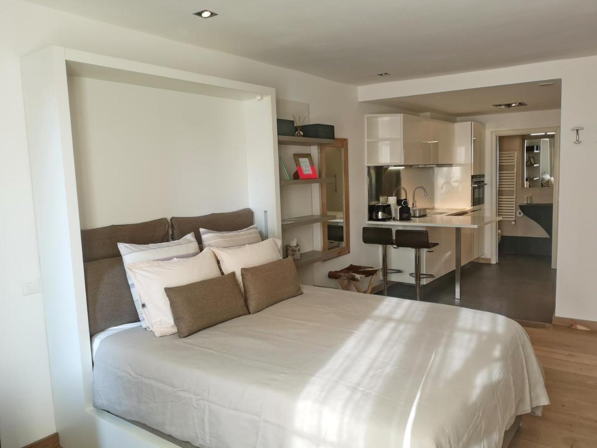Le Cinquante Quatre Apartment Perroy ภายนอก รูปภาพ