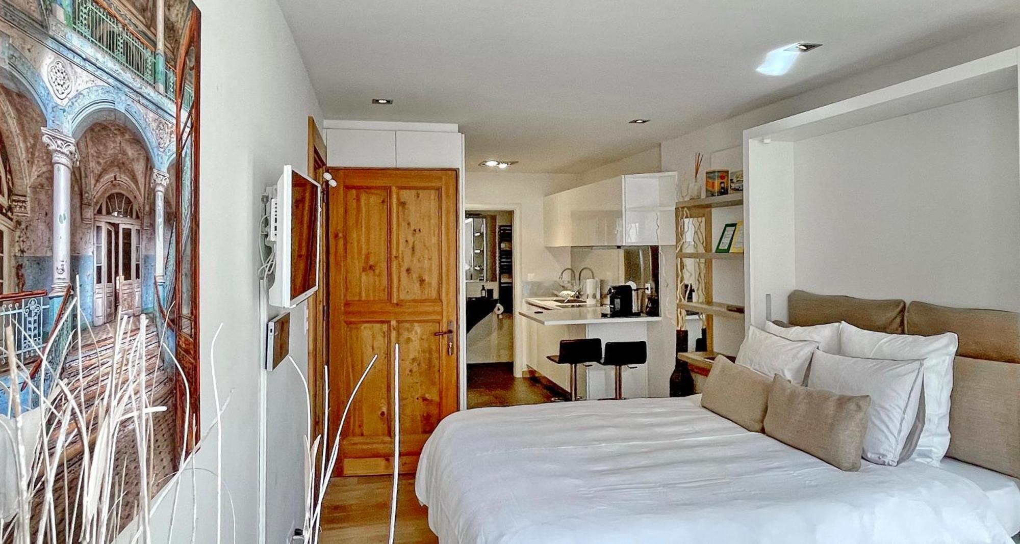 Le Cinquante Quatre Apartment Perroy ภายนอก รูปภาพ