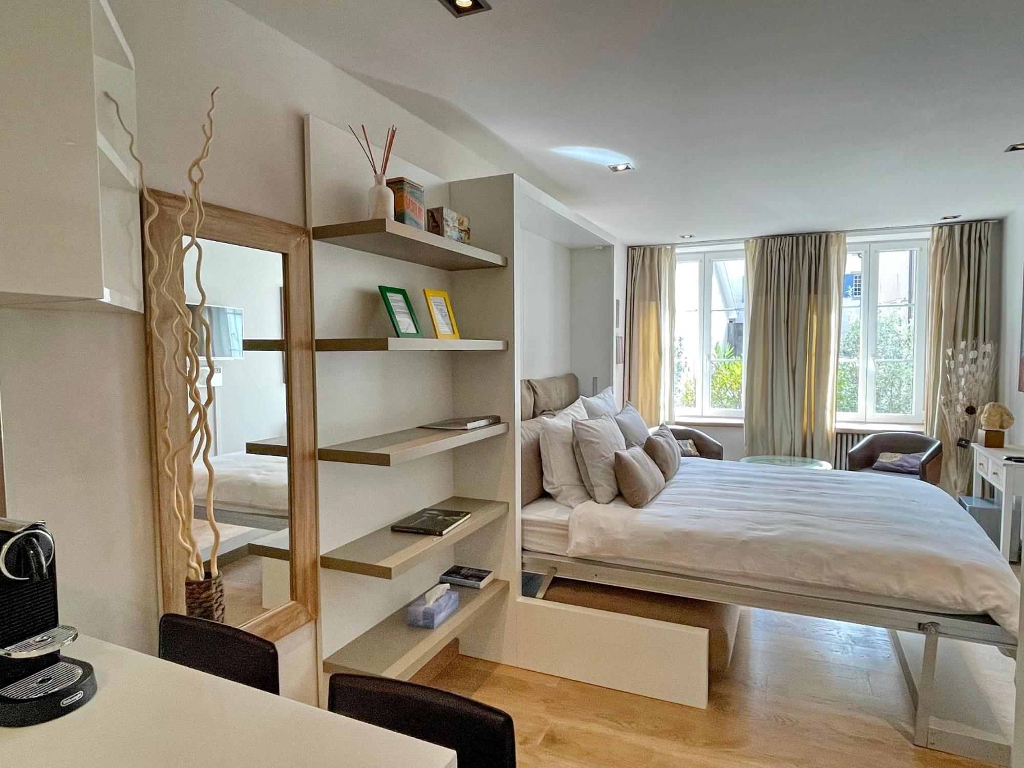 Le Cinquante Quatre Apartment Perroy ภายนอก รูปภาพ